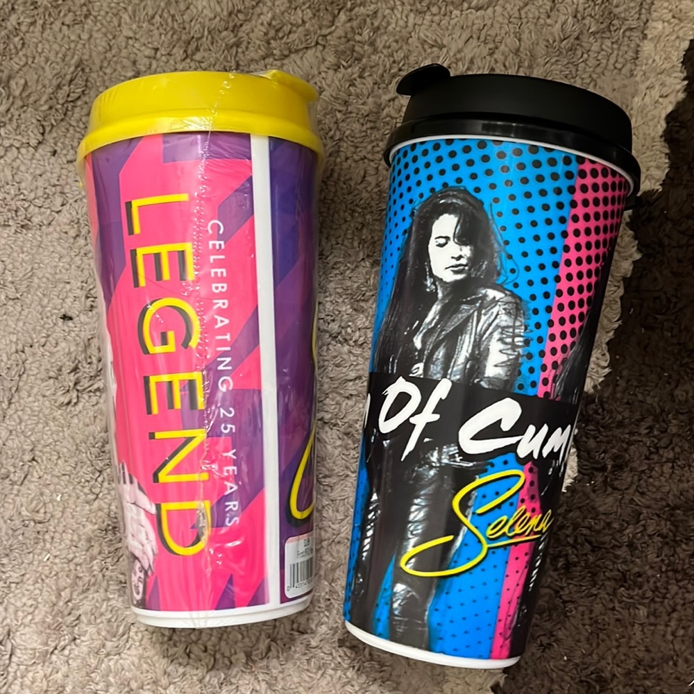 Selena cups